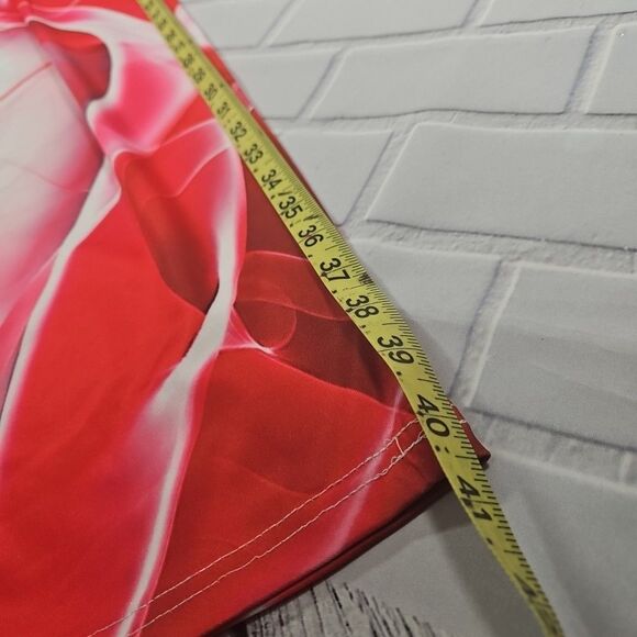 Men's Size Medium 2pc White red Swirl Graphic long Sleeve with pants outfit New - Picture 8 of 11